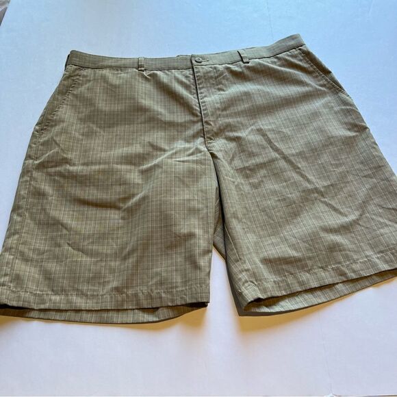 PGA Tour Men's Shorts Tan with cream stripe, Size 38 - Picture 4 of 8